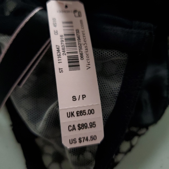 Victoria's Secret front close bra small - Picture 8 of 9